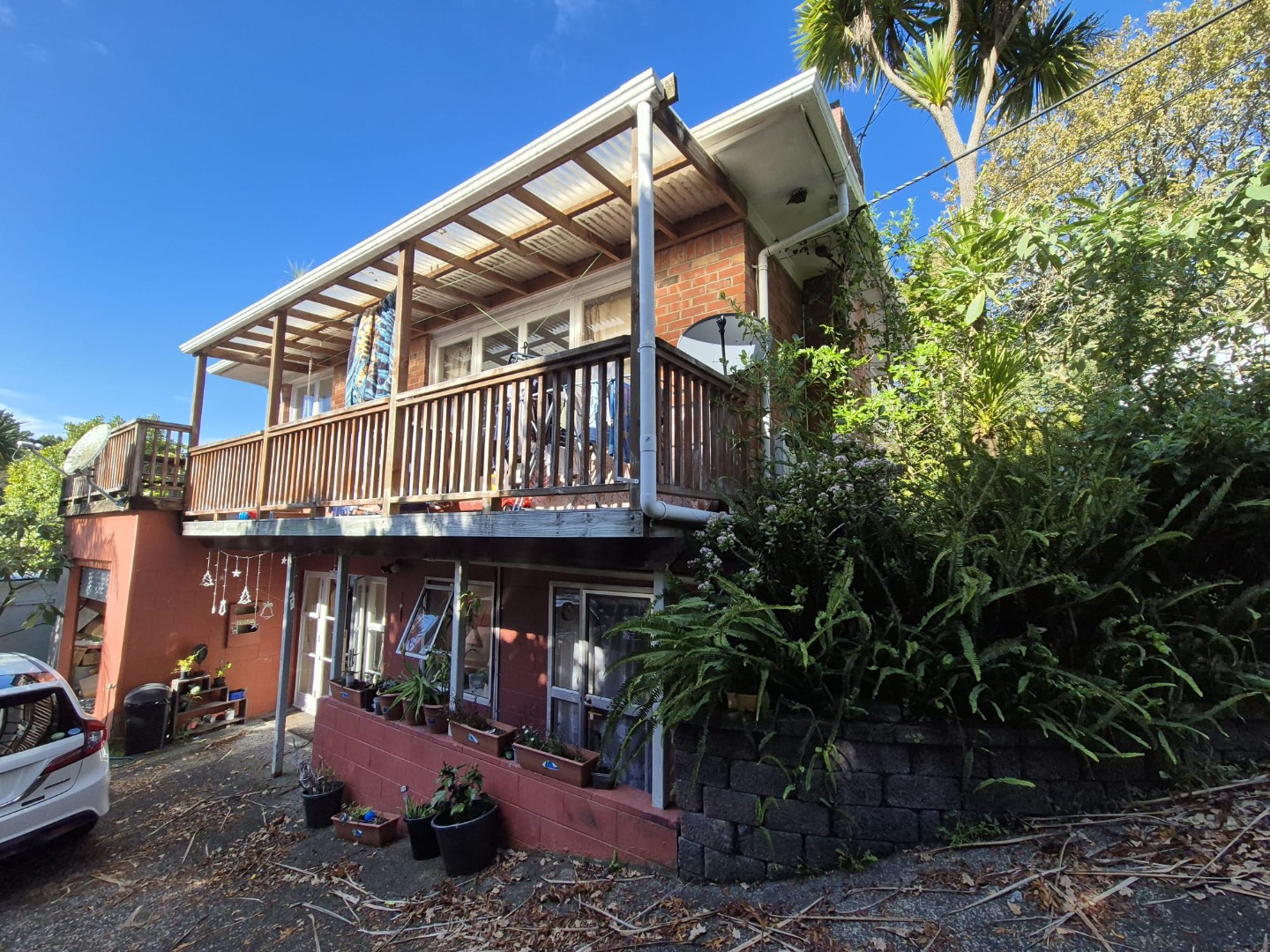 3-Bedroom Downstairs Unit in Birkdale, North Shore